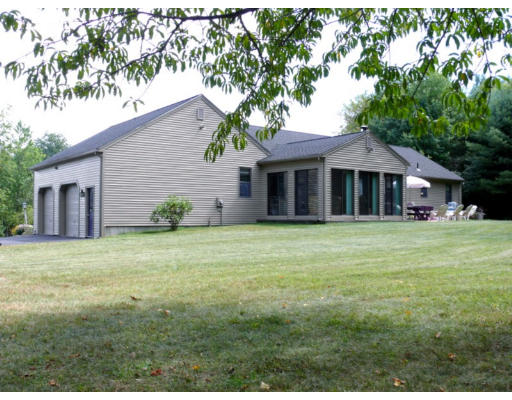 226 B Sterling Road Princeton, MA 01541 - Photo 15 of 18 Gallery Image 15