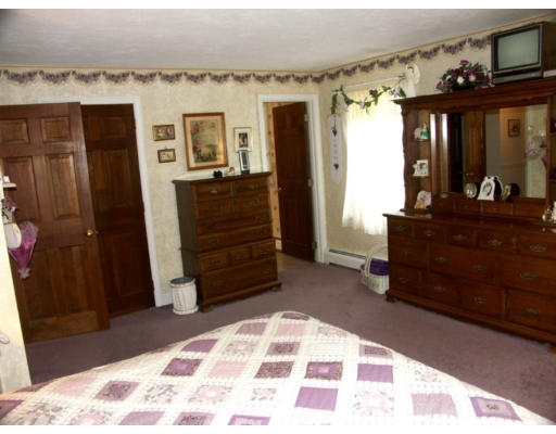226 B Sterling Road Princeton, MA 01541 - Photo 7 of 18 Gallery Image 7