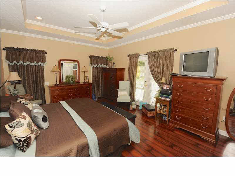 358 Pinewood Lane Ridgeland, MS 39157 - Photo 13 of 28 Master bedroom