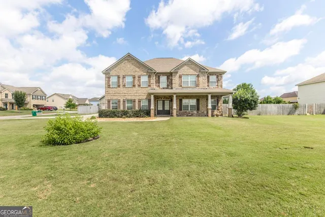 $435,000 | 312 Cambrian Drive, Kathleen, GA 31047
