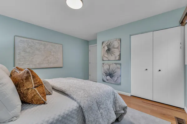 $325,000 | 2529 Hampshire Road, Ann Arbor, MI 48104