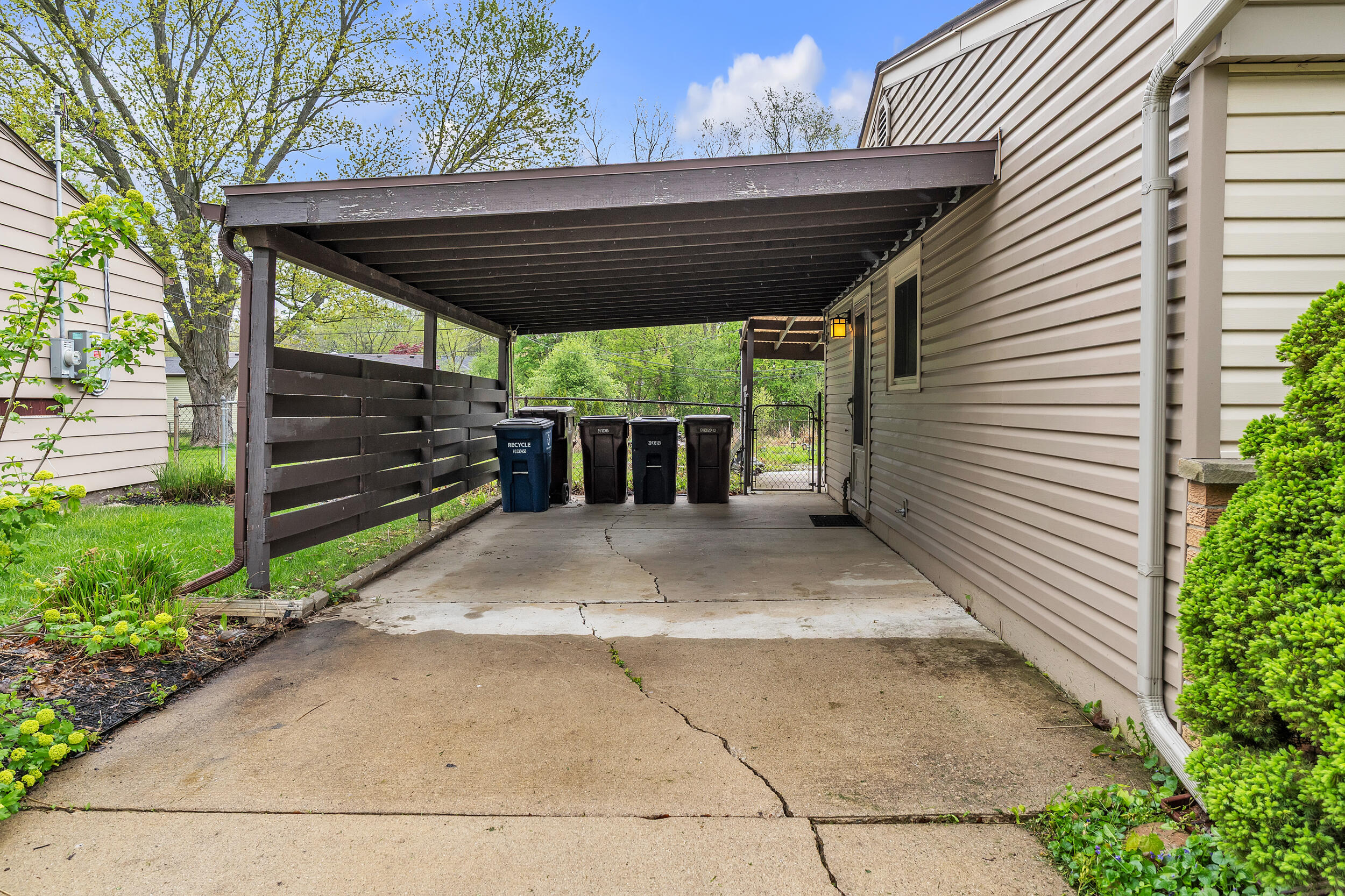 Undisclosed Address Ann Arbor, MI 48104 - Photo 37 of 50 hampshire-36
