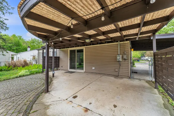 $325,000 | 2529 Hampshire Road, Ann Arbor, MI 48104