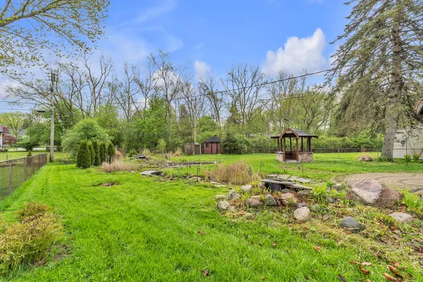 $325,000 | 2529 Hampshire Road, Ann Arbor, MI 48104