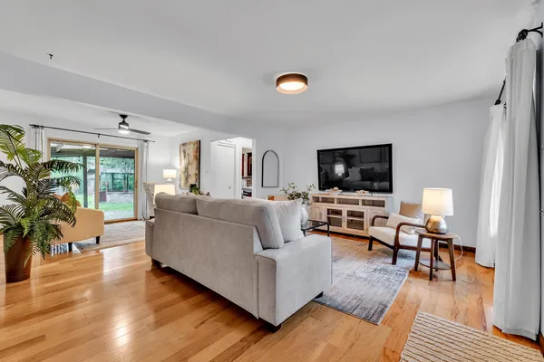 $325,000 | 2529 Hampshire Road, Ann Arbor, MI 48104