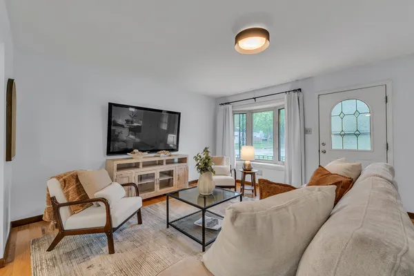 $325,000 | 2529 Hampshire Road, Ann Arbor, MI 48104