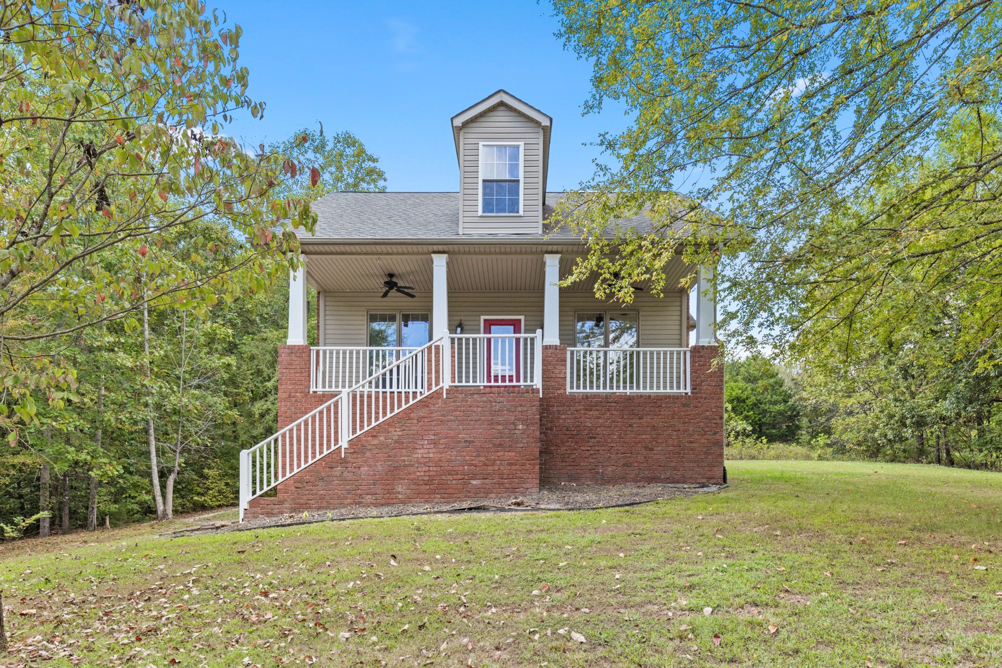 2294 Daniels Road Greenbrier, TN 37073 - Photo 2 of 52 front view of a house with a yard