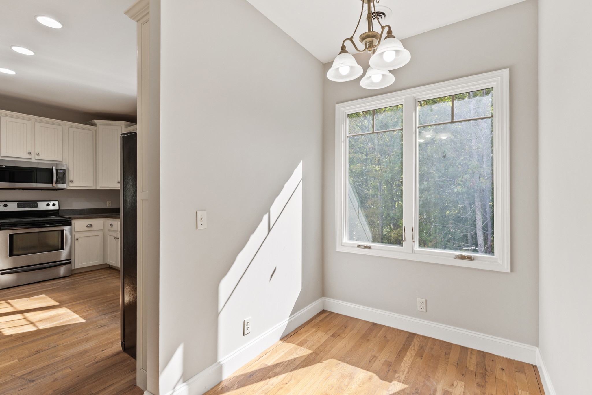 2294 Daniels Road Greenbrier, TN 37073 - Photo 24 of 52 a view of a kitchen from the hallway