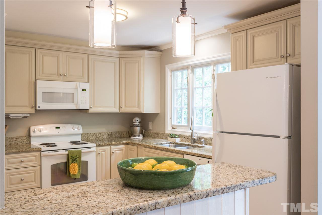 2916 Wycliff Road Raleigh, NC 27607 - Photo 13 of 30