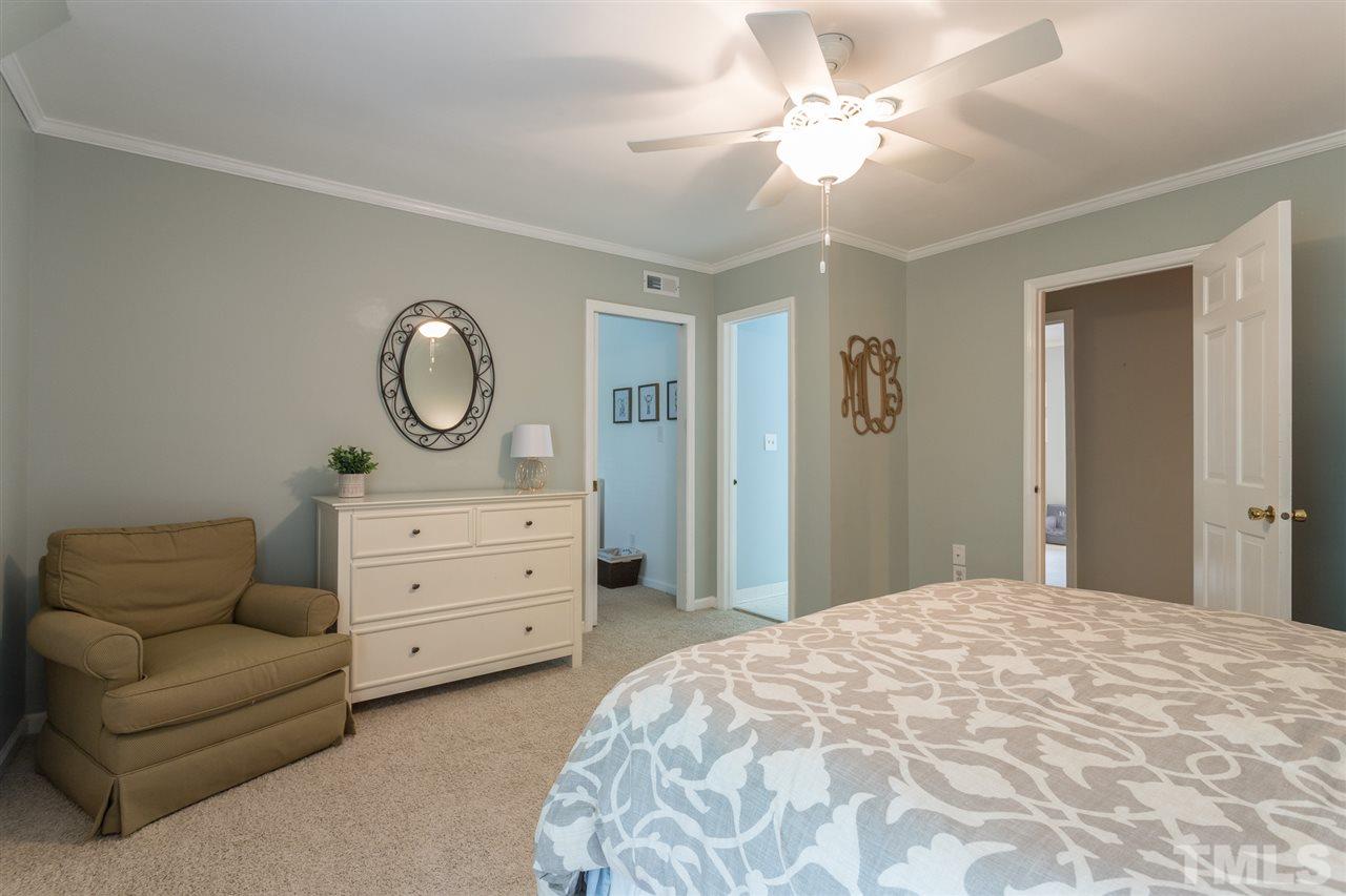 2916 Wycliff Road Raleigh, NC 27607 - Photo 17 of 30