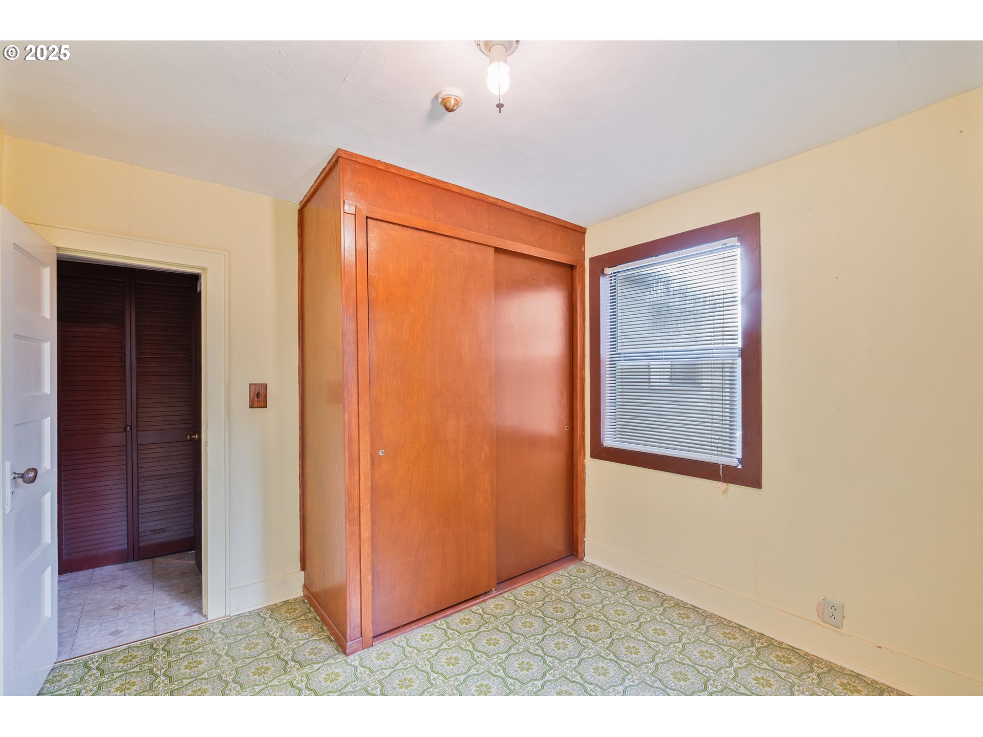 3721 Columbia Heights Road Longview, WA 98632 - Photo 21 of 42