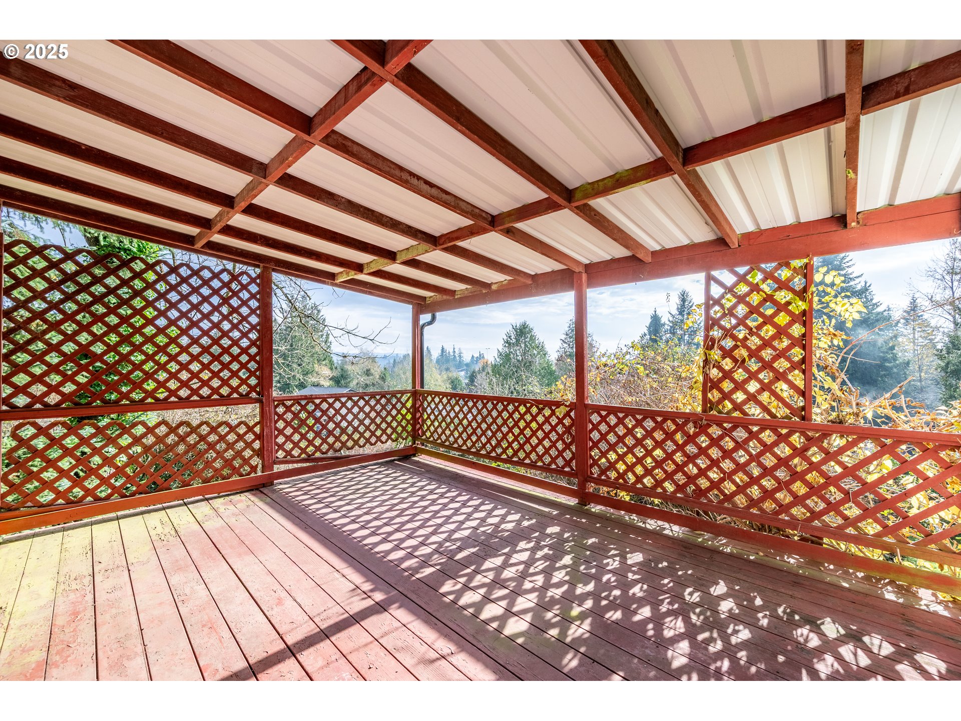 3721 Columbia Heights Road Longview, WA 98632 - Photo 28 of 42