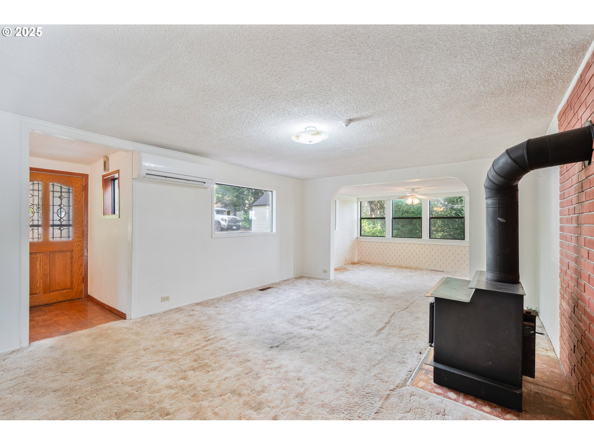 3721 Columbia Heights Road Longview, WA 98632 - Photo 7 of 42