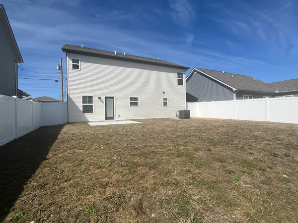 $1,995 | 58 Stonehenge Lane, Manchester, TN 37355