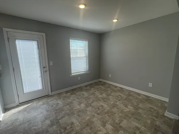 $1,995 | 58 Stonehenge Lane, Manchester, TN 37355