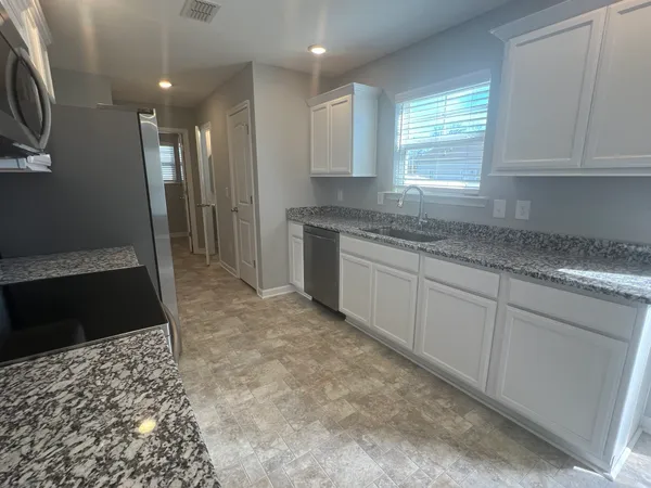 $1,995 | 58 Stonehenge Lane, Manchester, TN 37355