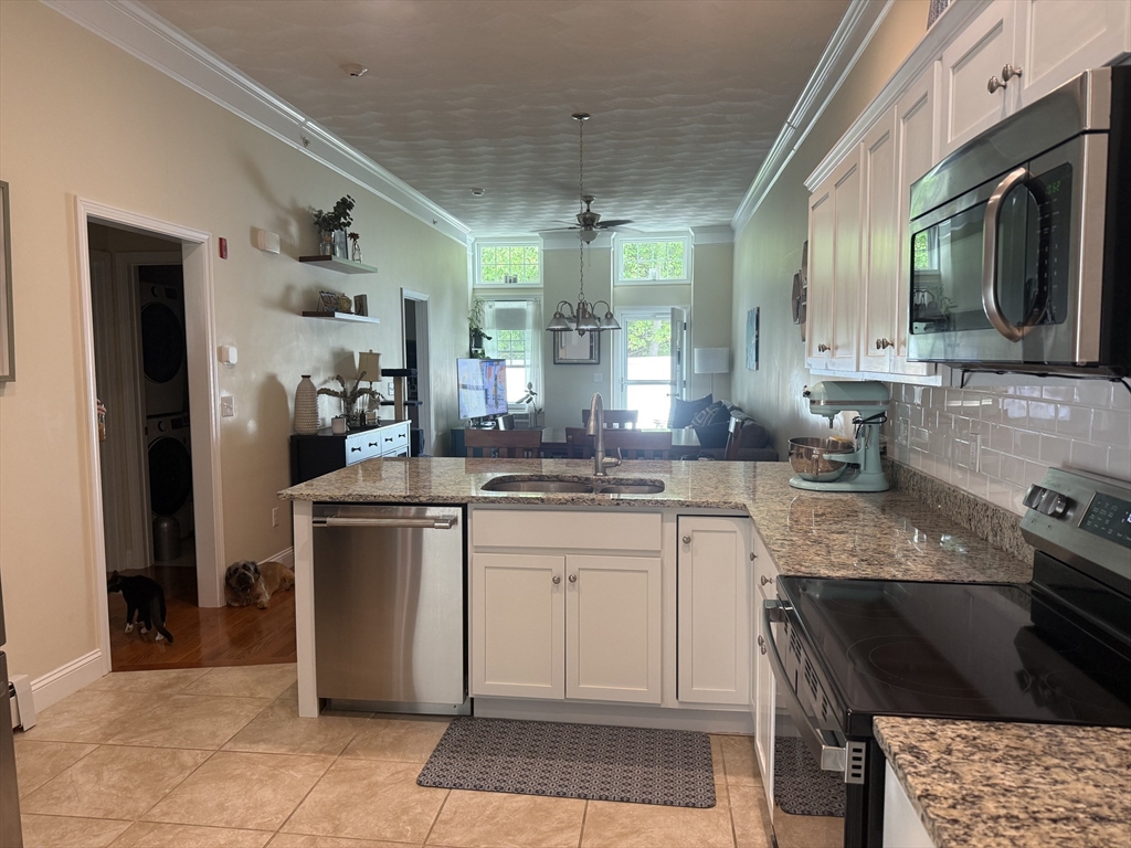 445 Berlin Street, Unit 7 Clinton, MA 01510 - Photo 6 of 30