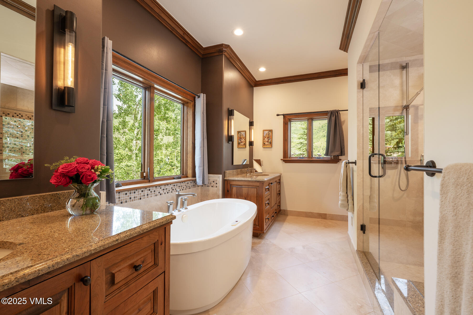 185 Forest Road Vail, CO 81657 - Photo 4 of 13 a very nice looking room with a large window
