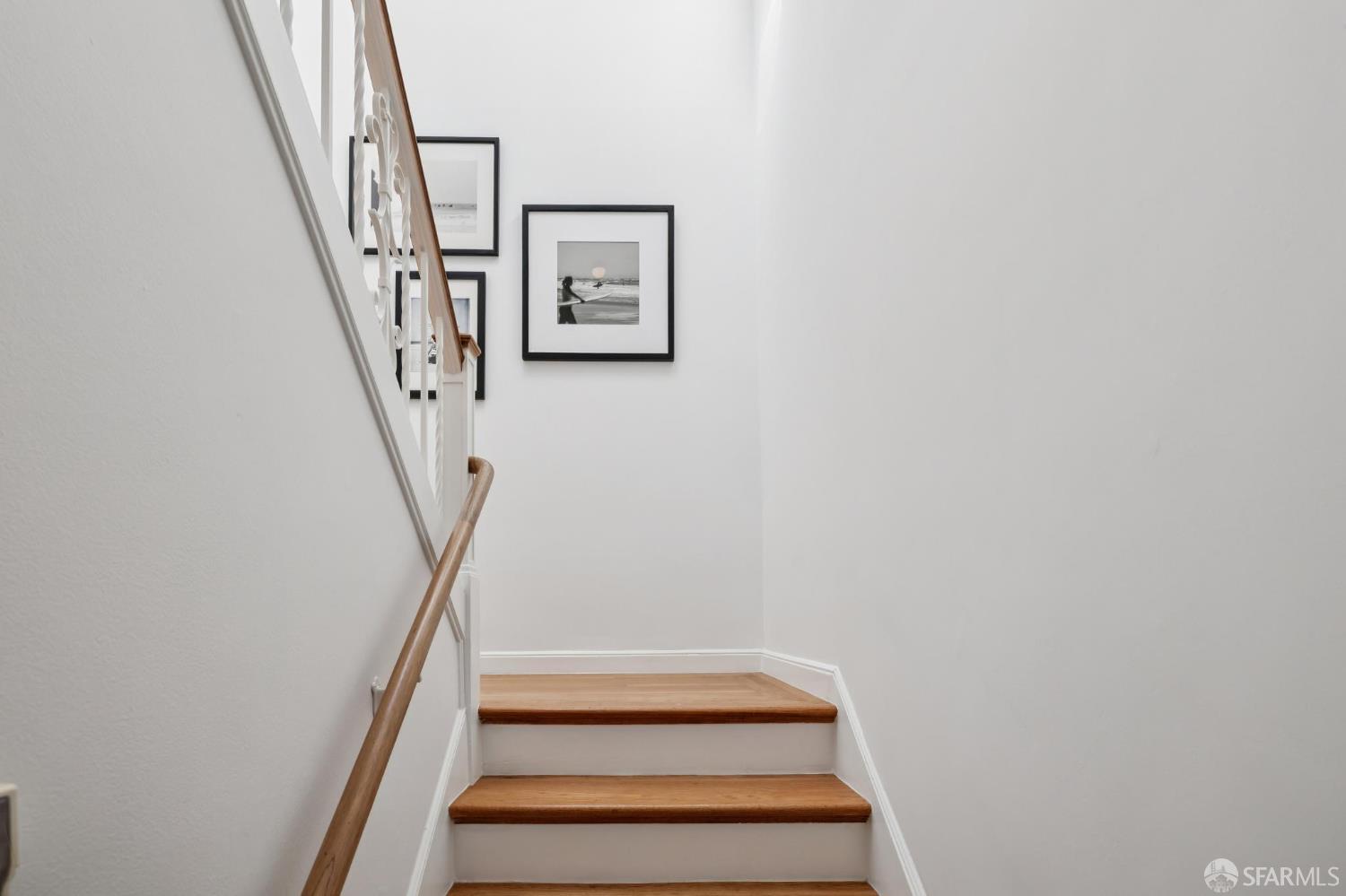 1942 24th Avenue San Francisco, CA 94116 - Photo 40 of 84 a view of entryway