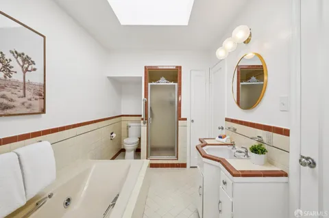 $1,649,000 | 1942 24th Avenue, San Francisco, CA 94116