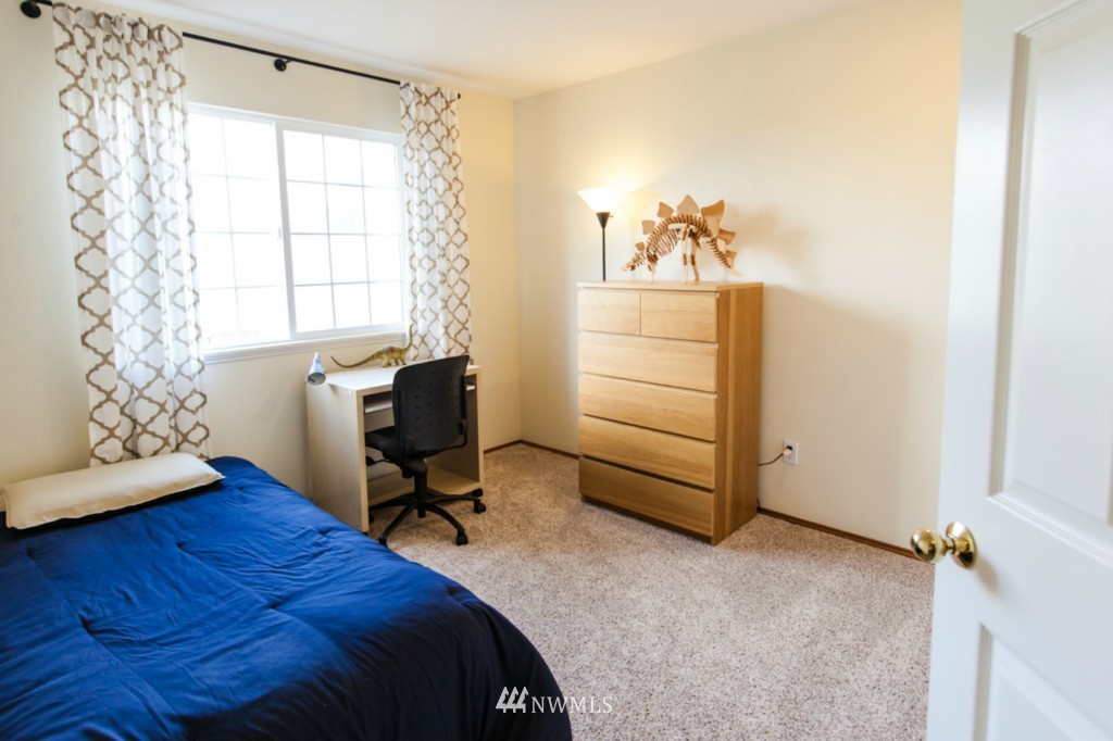 19110 113th Way Southeast Renton, WA 98055 - Photo 22 of 25