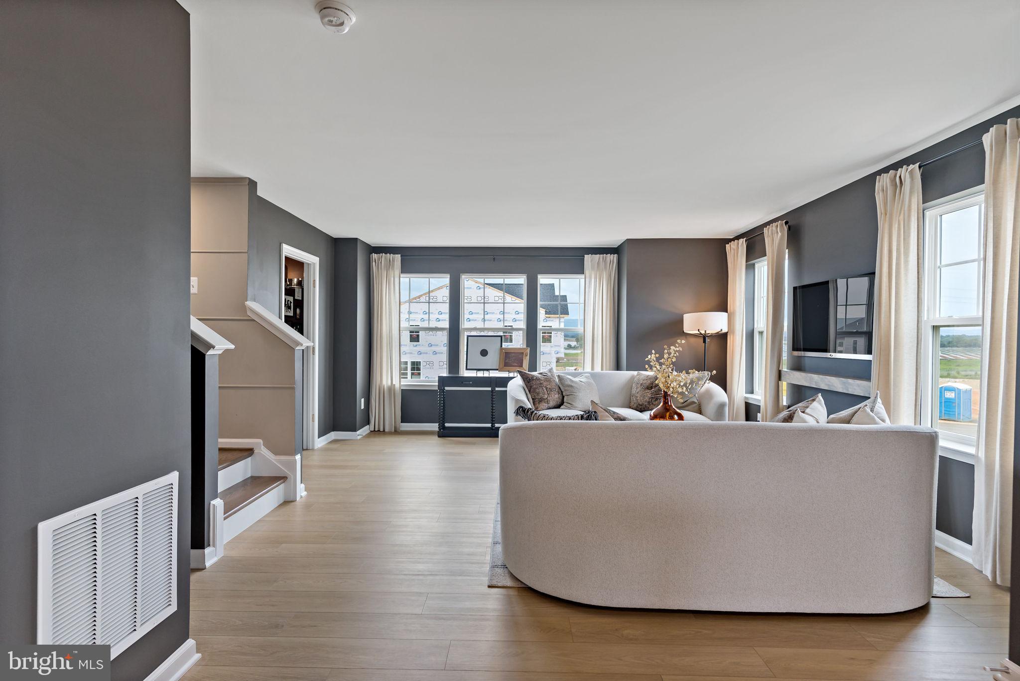 246 Marabou Road Inwood, WV 25428 - Photo 13 of 36