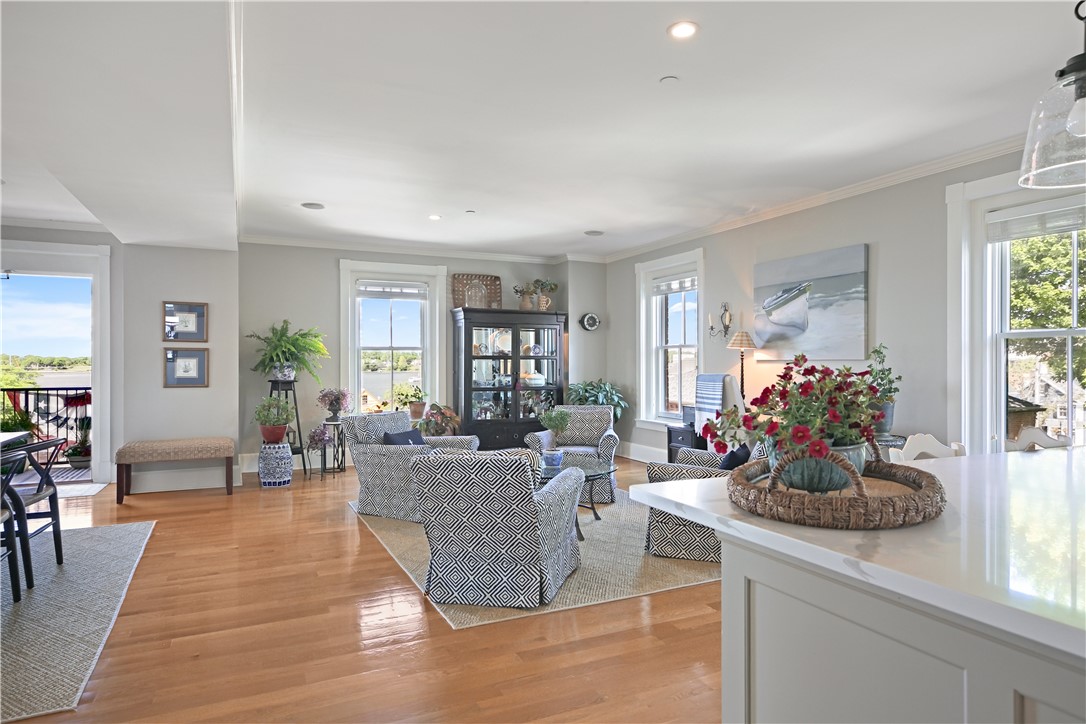 423 Hope Street, Unit D Bristol, RI 02809 - Photo 5 of 49
