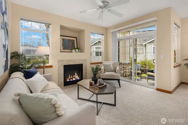 $548,000 | 1855 Trossachs Boulevard Southeast, Unit 2402, Sammamish, WA 98075