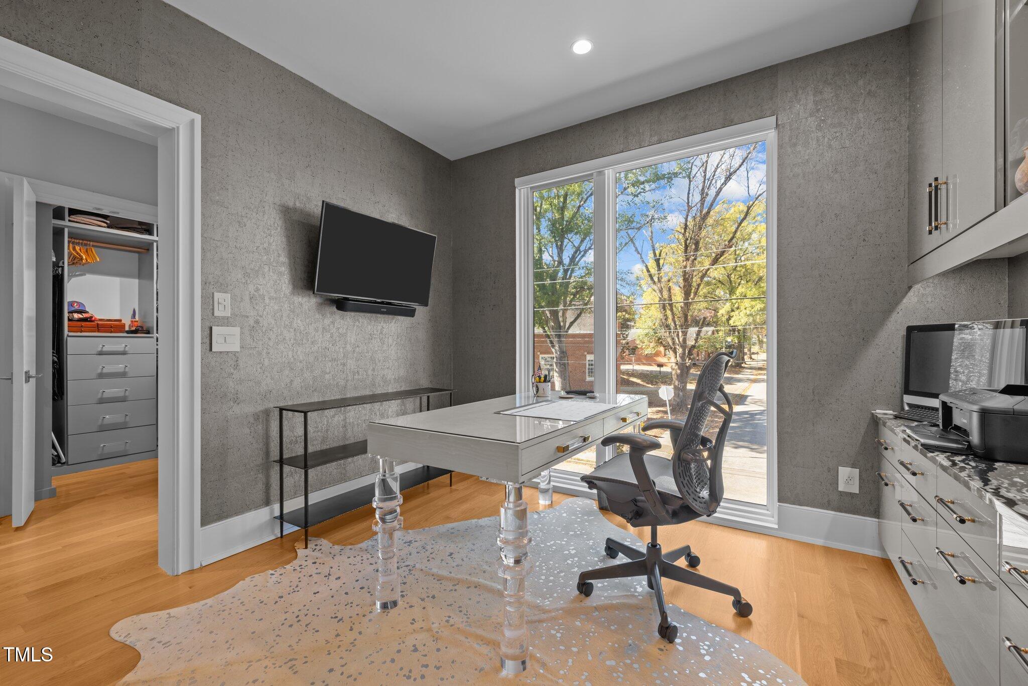 222 St Marys Street Raleigh, NC 27605 - Photo 31 of 56 32-web-or-mls-5Z8A9597