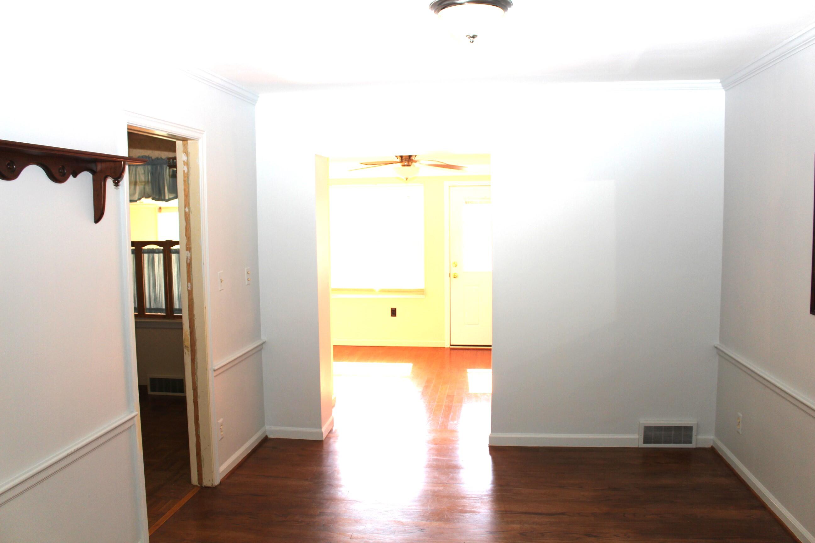 305 Mills Road Saline, MI 48176 - Photo 20 of 88 IMG_0127