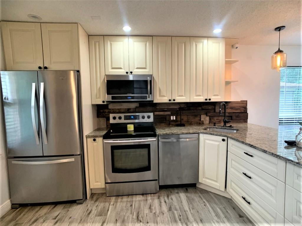 21676 Cypress Road, Unit 12B Boca Raton, FL 33433 - Photo 8 of 34 Photo 8