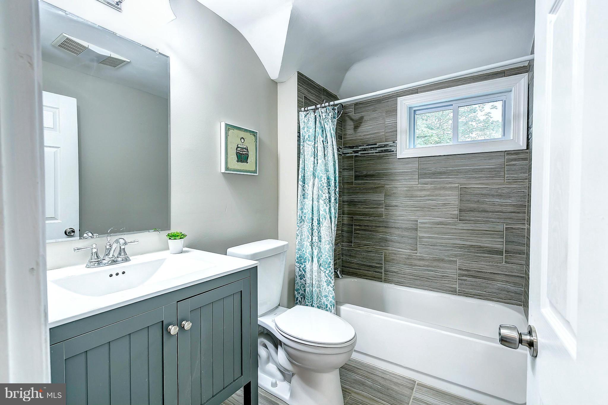 4107 Colonial Road Pikesville, MD 21208 - Photo 19 of 30 Contemporary Bath Furniture