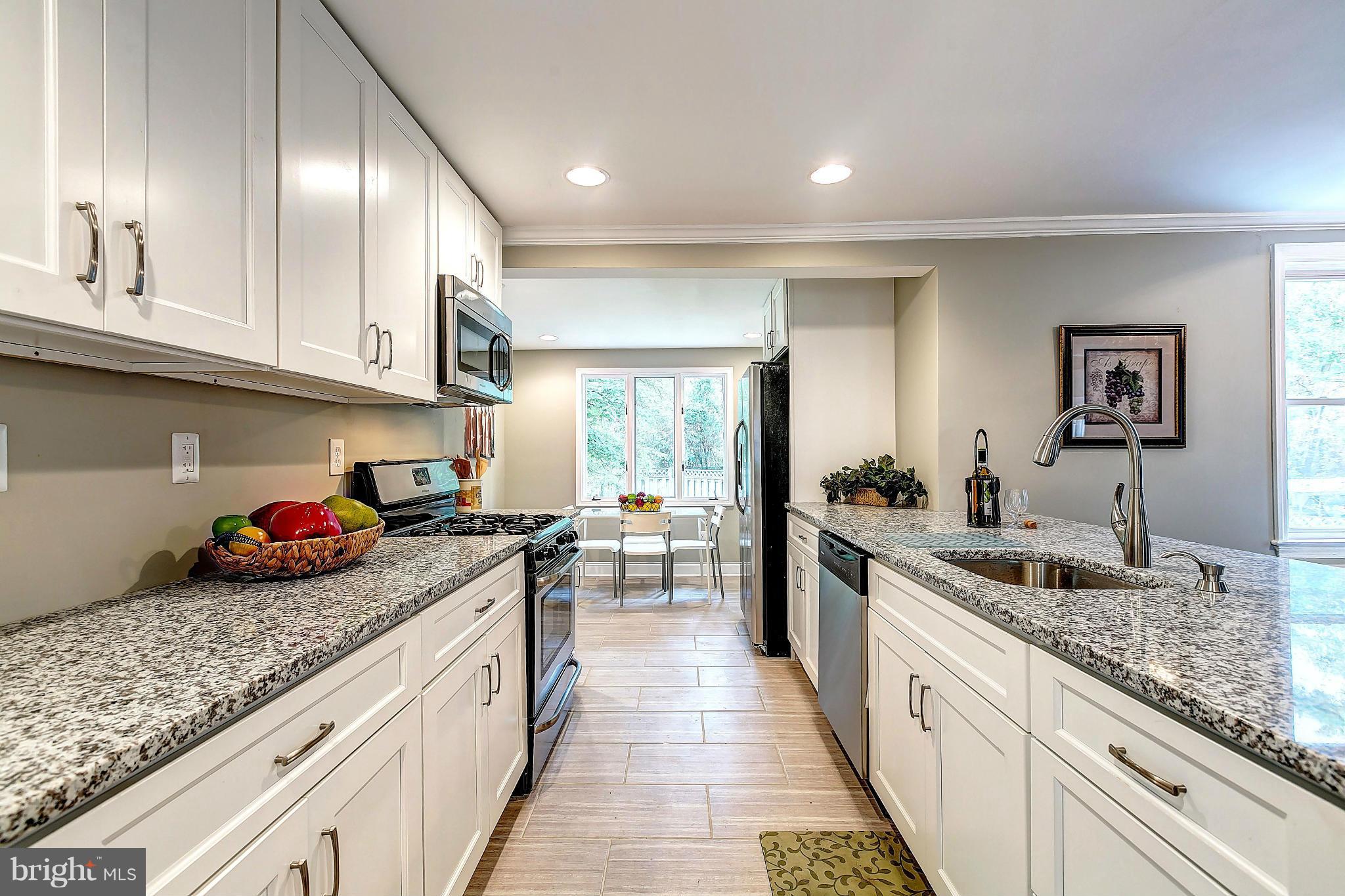 4107 Colonial Road Pikesville, MD 21208 - Photo 8 of 30 Granite Countertops
