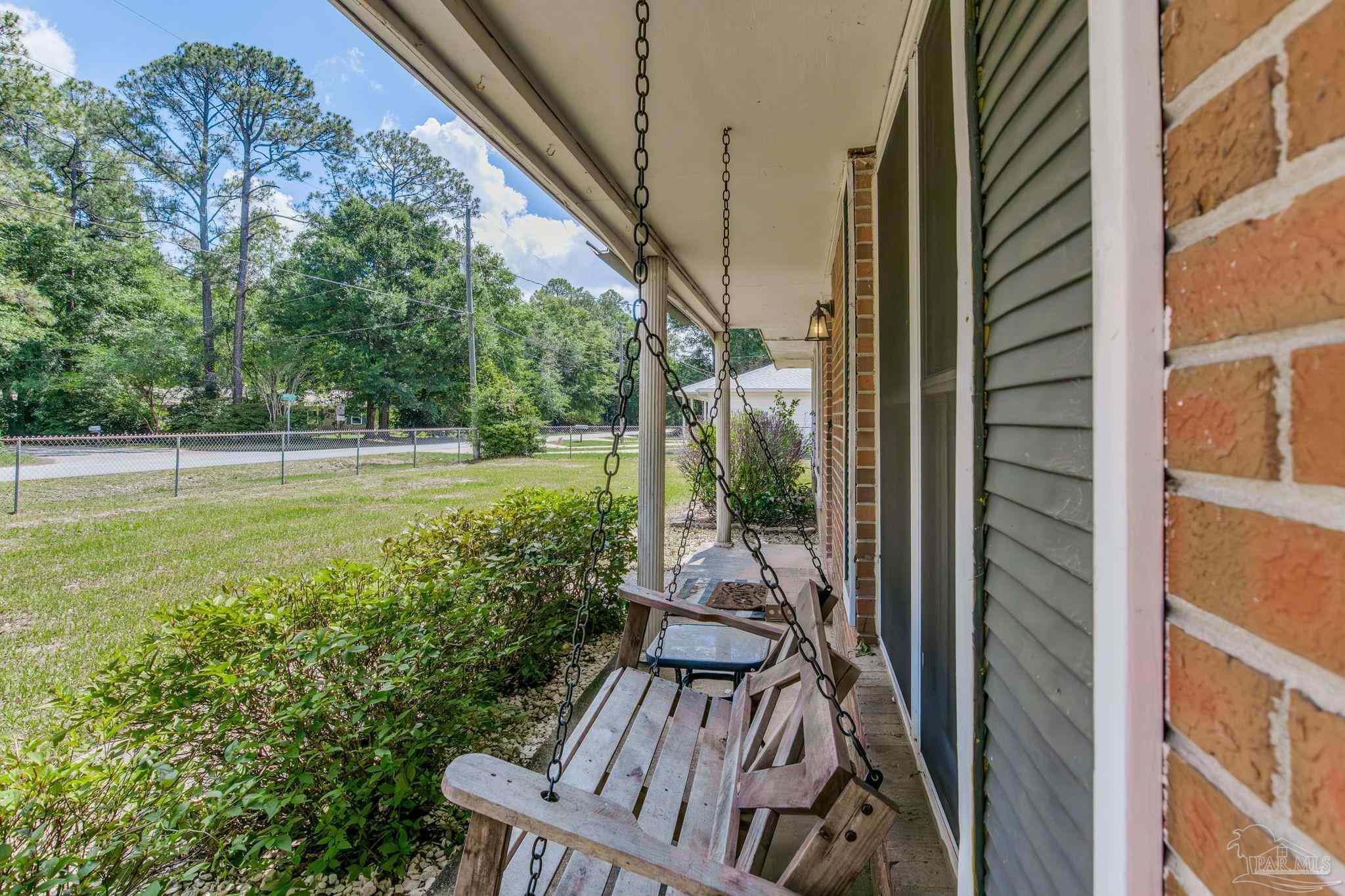 6845 Trail Ride South Milton, FL 32570 - Photo 7 of 50 Gallery Image 7