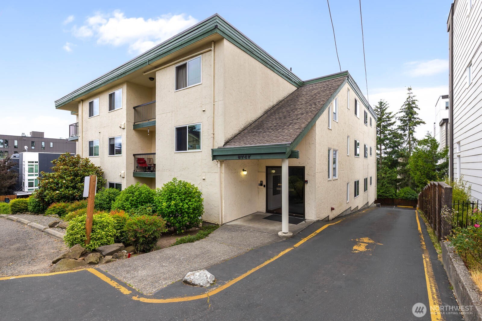 8747 Phinney Avenue North, Unit 7 Seattle, WA 98103 - Photo 15 of 15