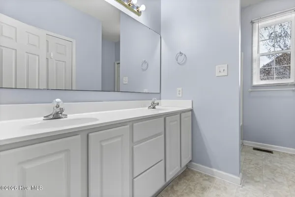 $1,750 | 101 England Lane, Richlands, NC 28574