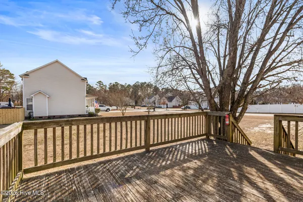 $1,750 | 101 England Lane, Richlands, NC 28574