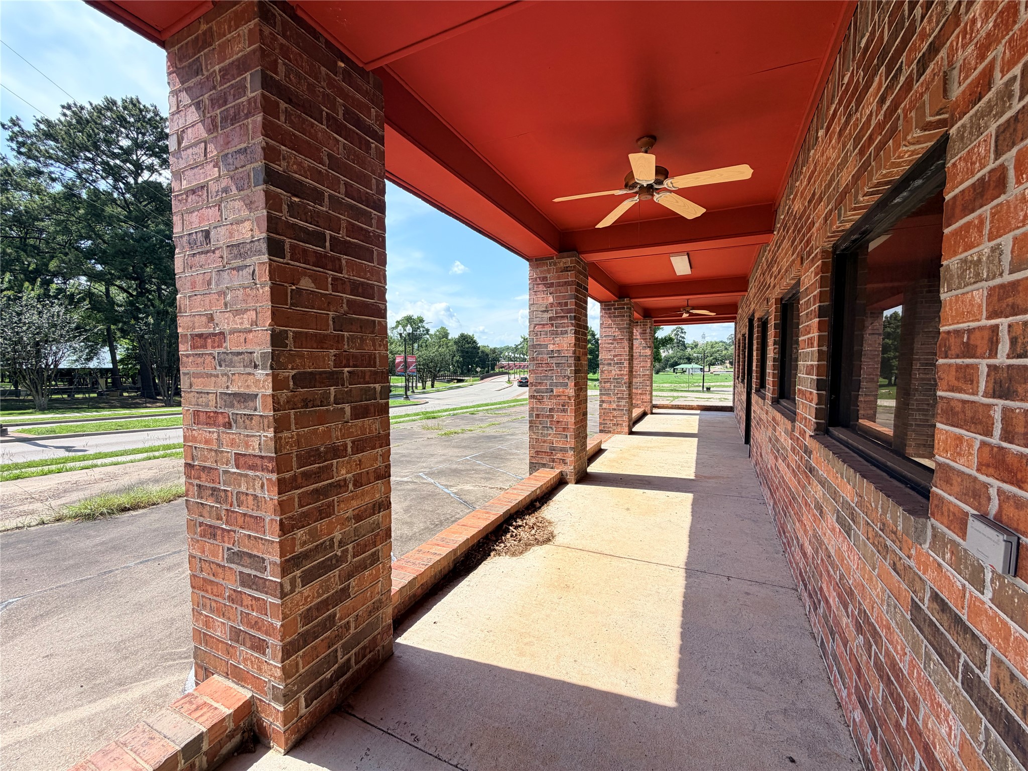 400 South Main Street Jasper, TX 75951 - Photo 7 of 25