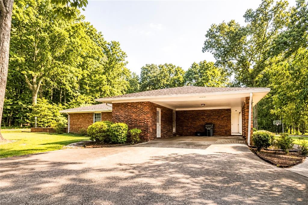 802 South Cherokee Road Social Circle, GA 30025 - Photo 4 of 50 Gallery Image 4