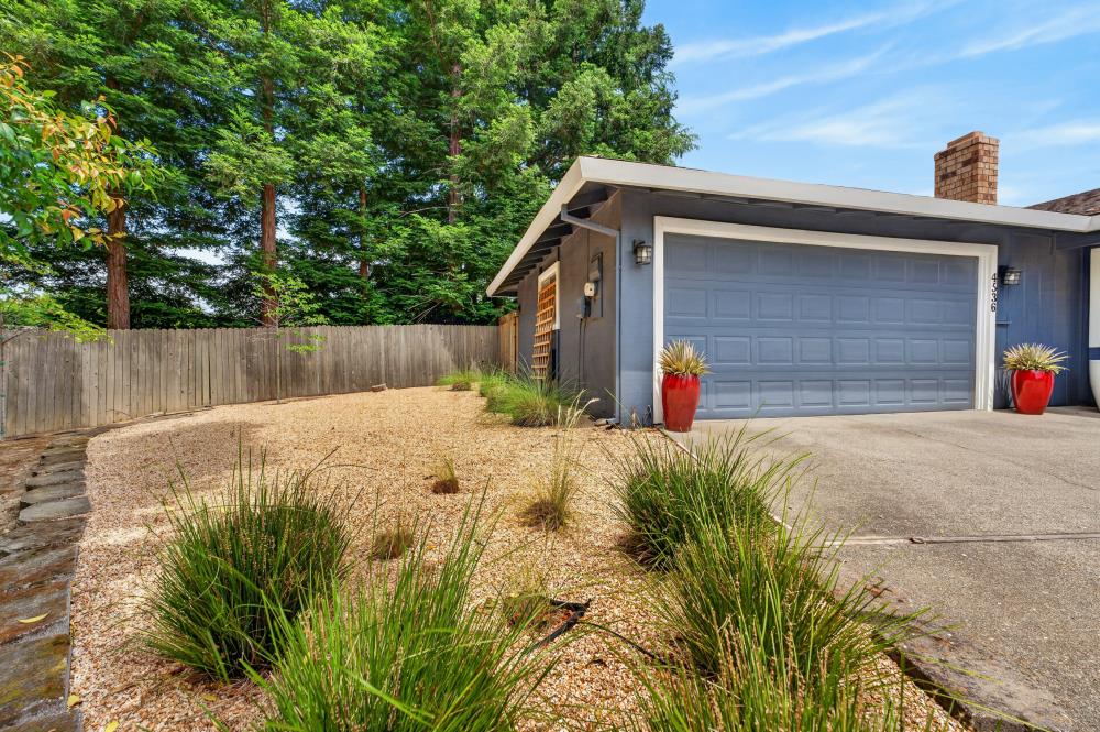 4536 Stonewall Drive Fair Oaks, CA 95628 - Photo 9 of 67