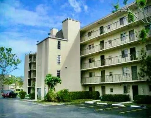 $199,000 | 8730 Sherman Circle North, Unit 507, Miramar, FL 33025
