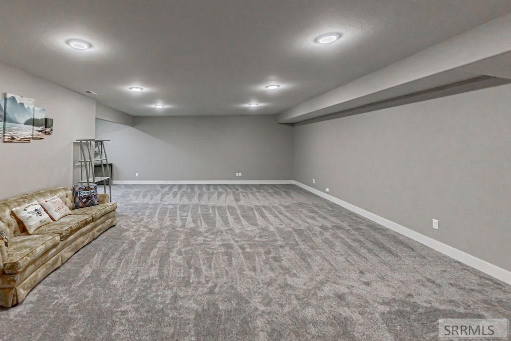 416 Franklin Street Rigby, ID 83442 - Photo 23 of 36