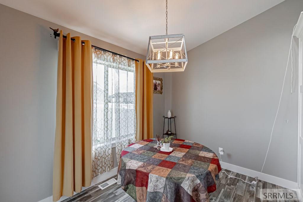 416 Franklin Street Rigby, ID 83442 - Photo 7 of 36