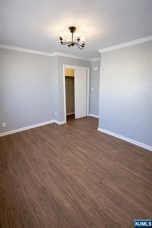 $2,450 | 111 Willow Street, Unit 2, Bloomfield, NJ 07003