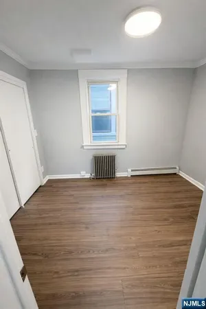 $2,450 | 111 Willow Street, Unit 2, Bloomfield, NJ 07003