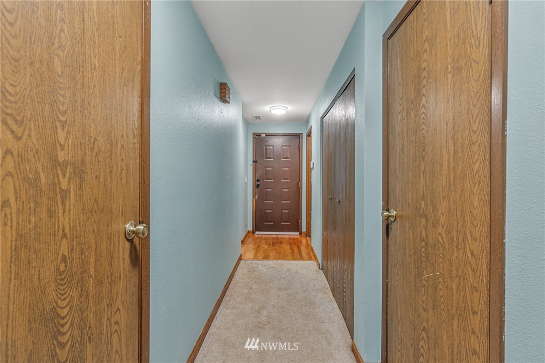 21527 4th Avenue West, Unit C43 Bothell, WA 98021 - Photo 9 of 27 a view of gallery