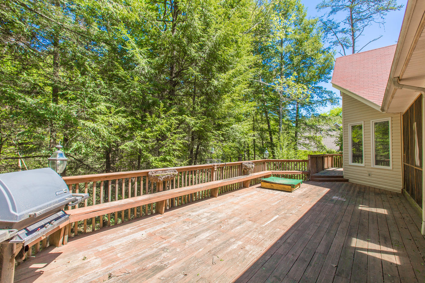22 Middle Creek Road Signal Mountain, TN 37377 - Photo 22 of 29 Back Deck