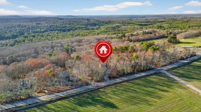 $450,000 | 626 Pendleton Hill Road, Voluntown, CT 06384