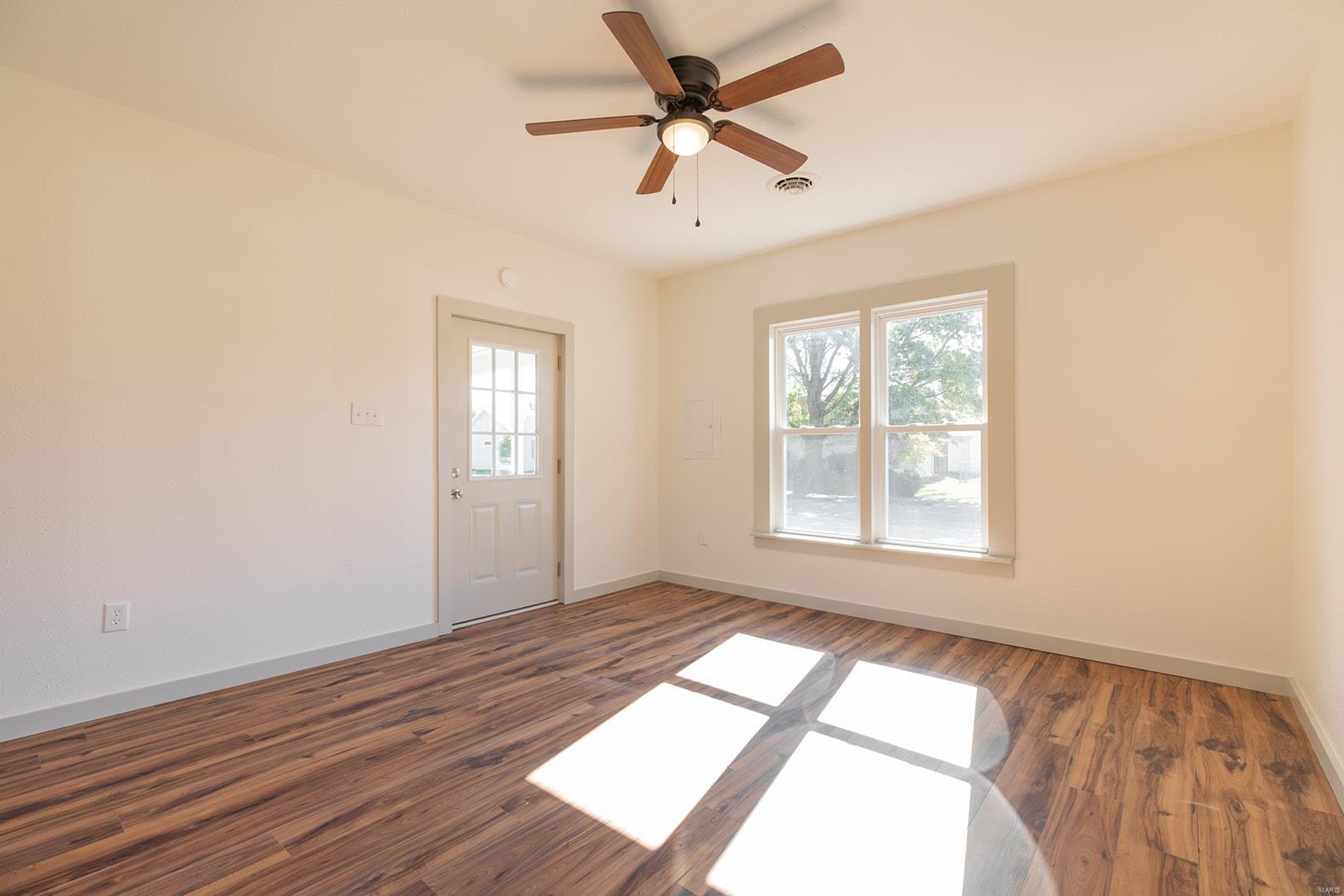 807 West Spring Street Staunton, IL 62088 - Photo 15 of 29 Gallery Image 15