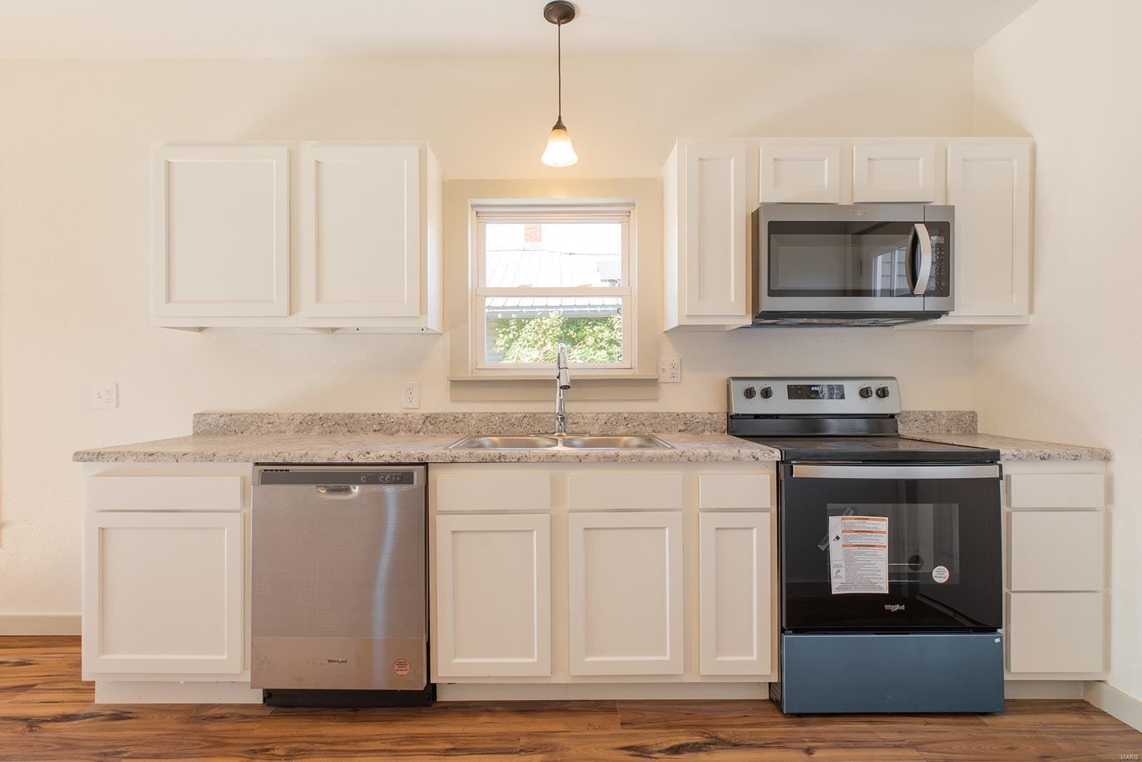 807 West Spring Street Staunton, IL 62088 - Photo 18 of 29 Gallery Image 18